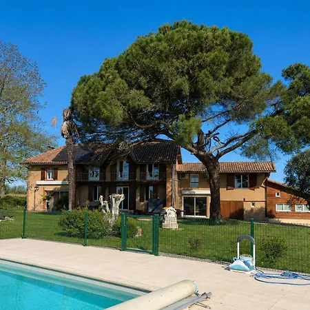 Le Campane - Pool And View Of The Pyrenees *